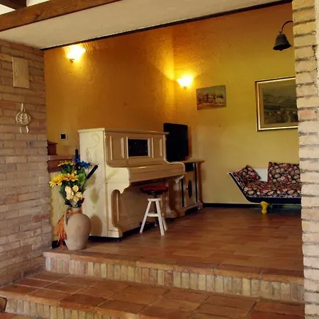 Holidays Ca Tassino Urbino