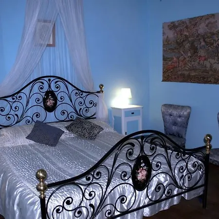 Holiday home Holidays Ca Tassino *